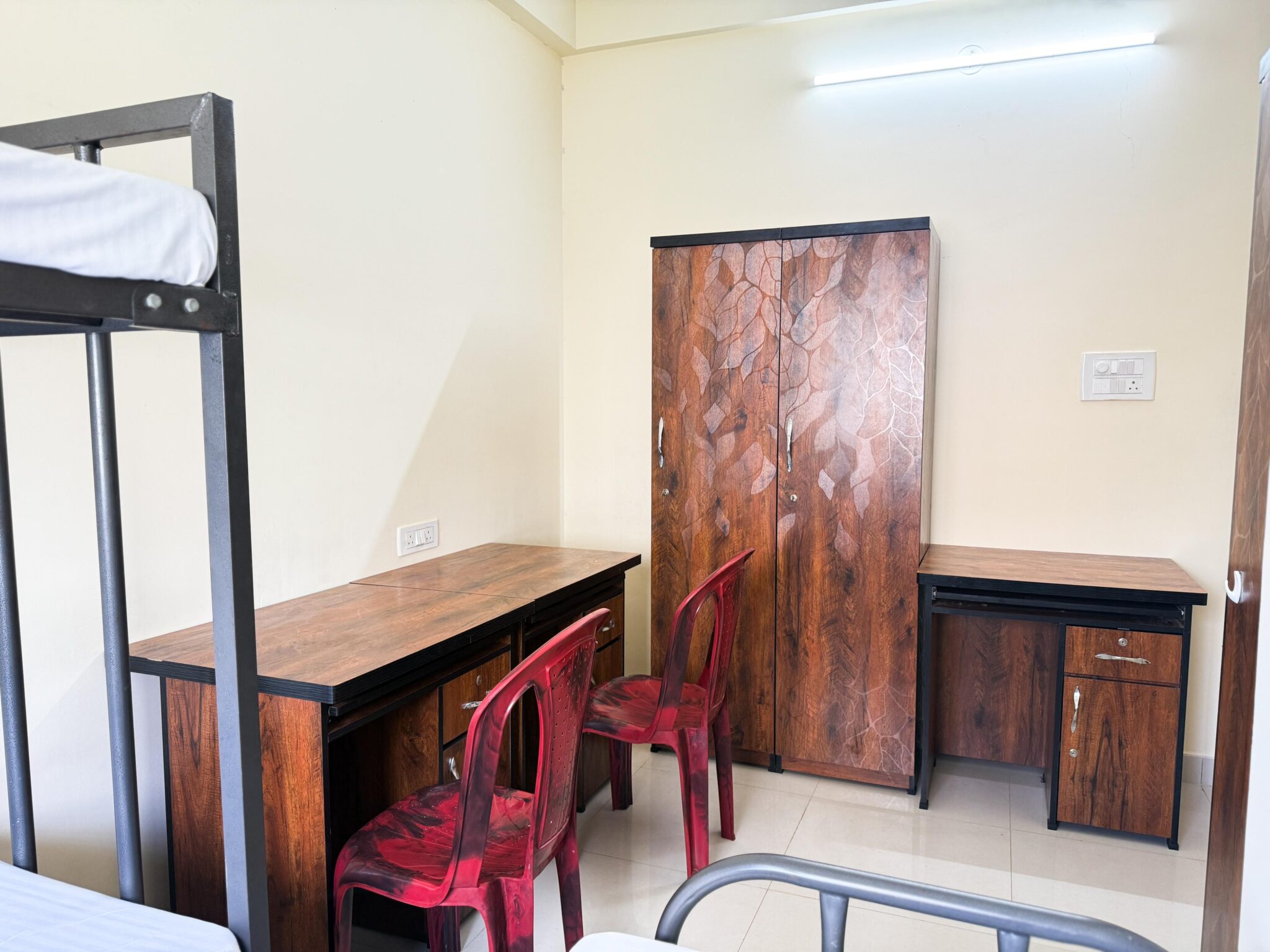 Girls PG Near Acharya Institute of technology