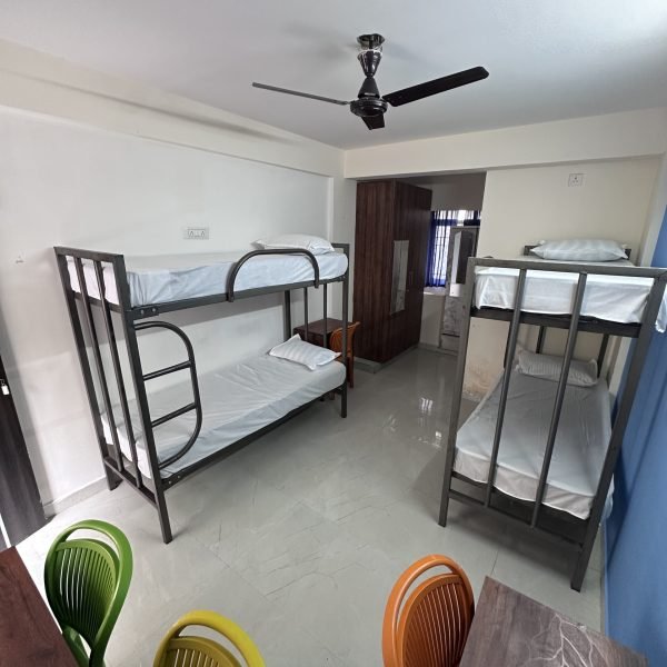 four sharing Girls PG near acharya Institute in Soladevanahalli