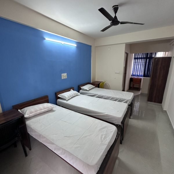 3 sharing Girls PG near acharya Institute in Soladevanahalli